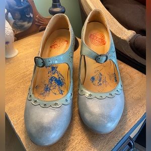 Baby blue Mary Jane shoes